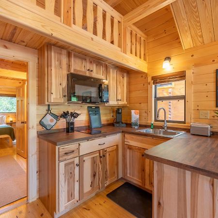 Casa De Fruta Cabins, Inn & Rv Park Hollister Esterno foto