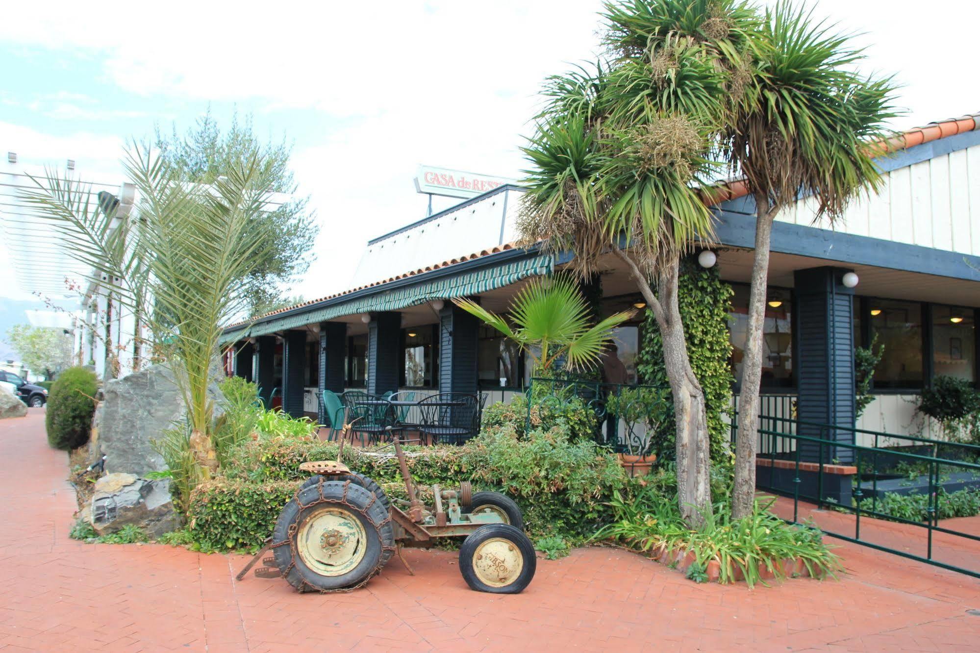Casa De Fruta Cabins, Inn & Rv Park Hollister Esterno foto